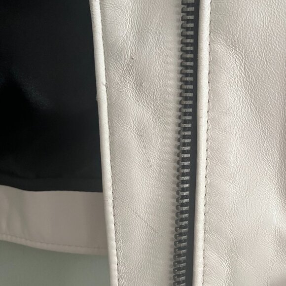 Perfecto Genuine White Leather Jacket- Worn Once! - Picture 8 of 8